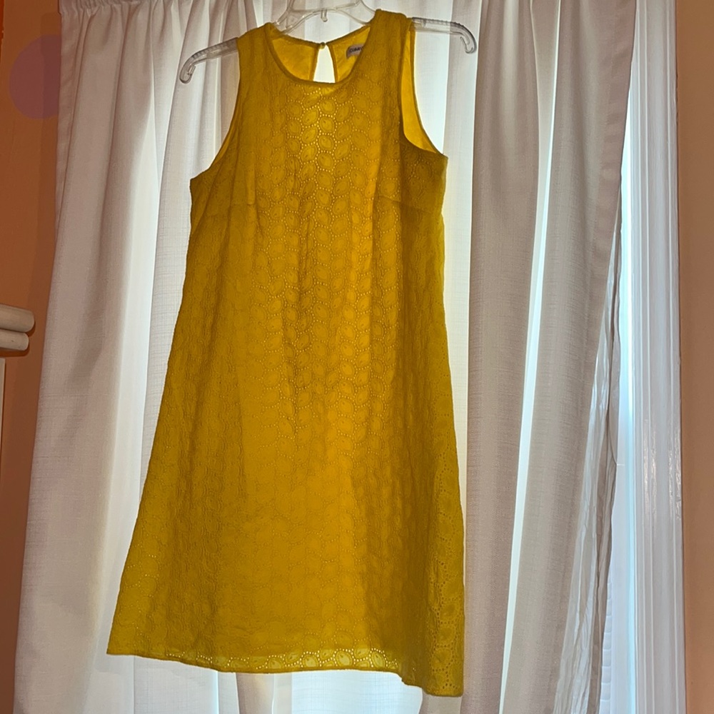 Calvin Klein yellow summer dress size 2.